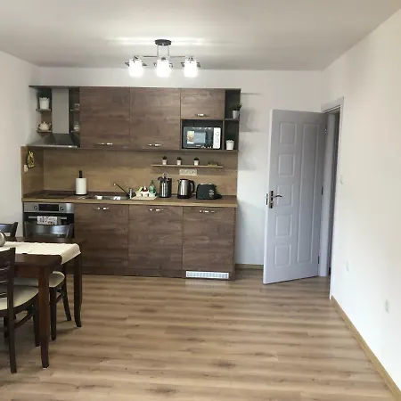 Borov Park 3 Апартаменты