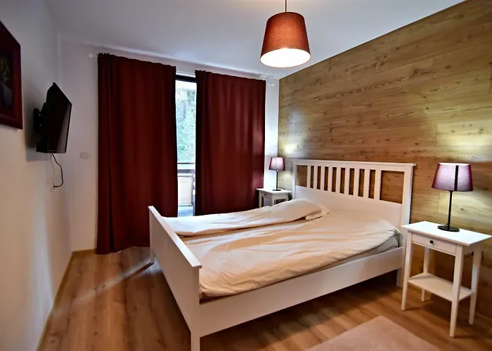 Lejlighed Borov Park 3